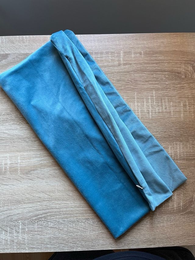 Funda cojín terciopelo turquesa