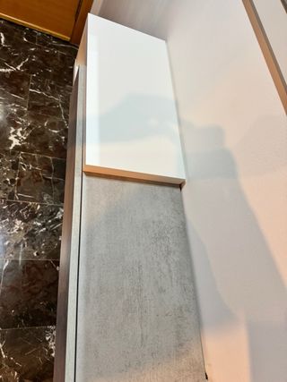 Recibidor moderno con cajón