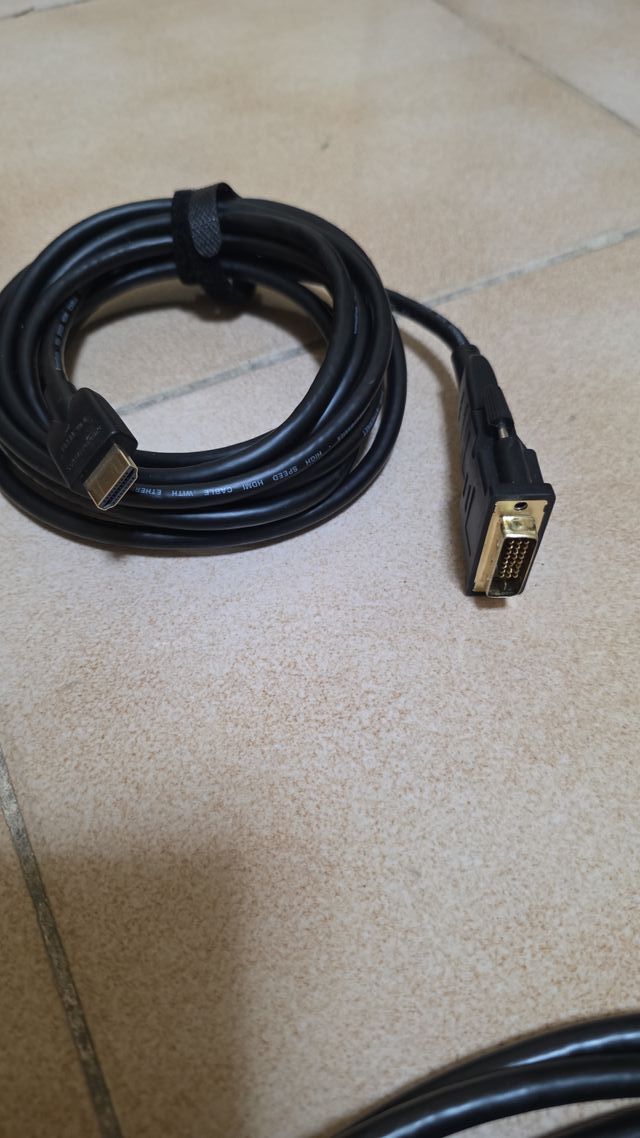 2 Cavi HDMI + DVI