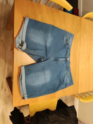 Pantalón corto vaquero Shein 4XL sin usar