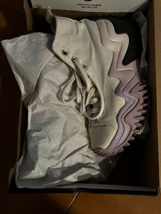 Zapatillas Converse plataforma blancas y moradas