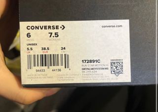 Zapatillas Converse plataforma blancas y moradas