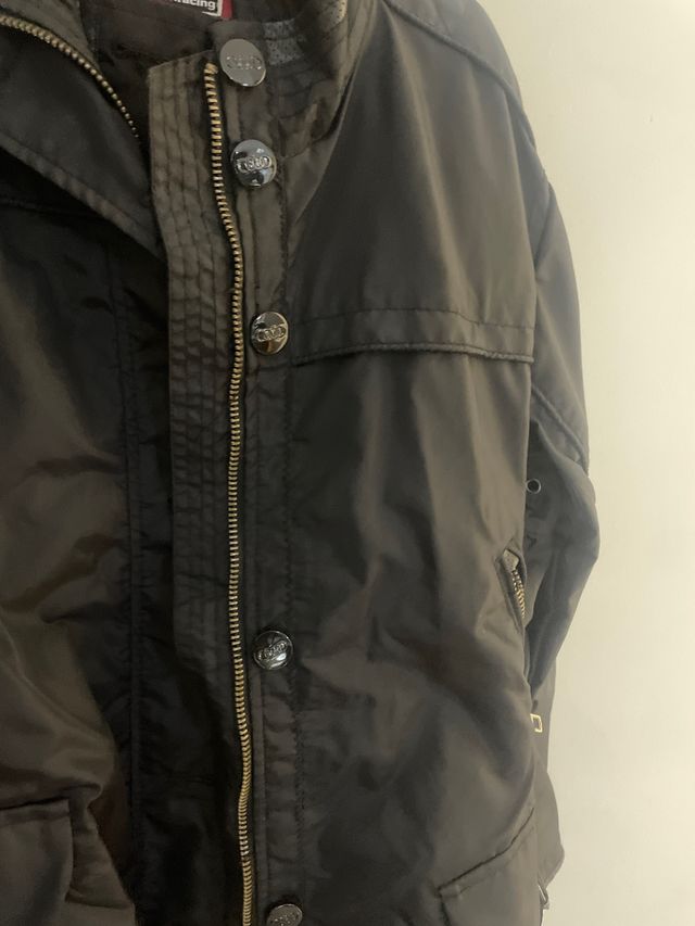 Chaqueta estilo militar de talla pequeña