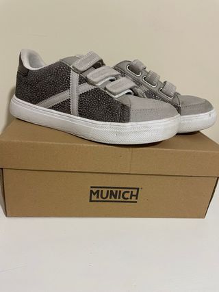 Zapatillas Munich niña talla 35
