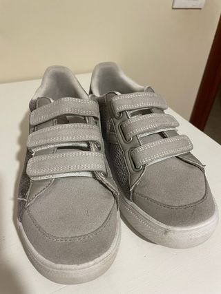 Zapatillas Munich niña talla 35