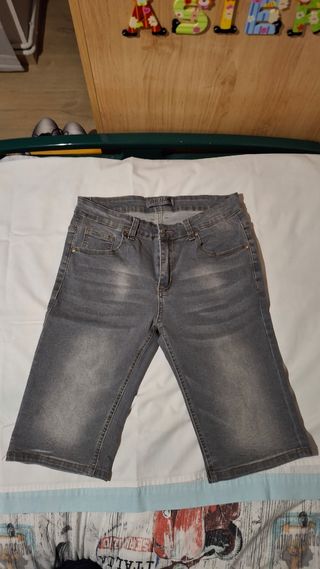 Pantalón corto vaquero gris 14-15 años