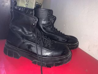 Botines negros mujer