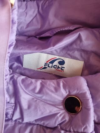 Piumino viola con cappuccio