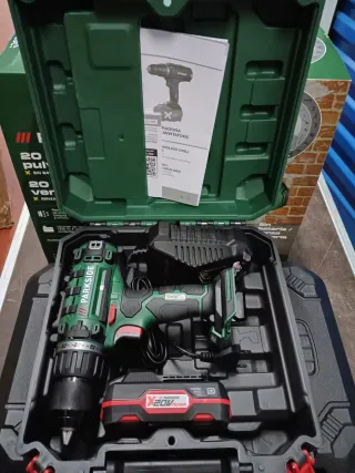 Taladro Atornillador Parkside 20V (con Batería)