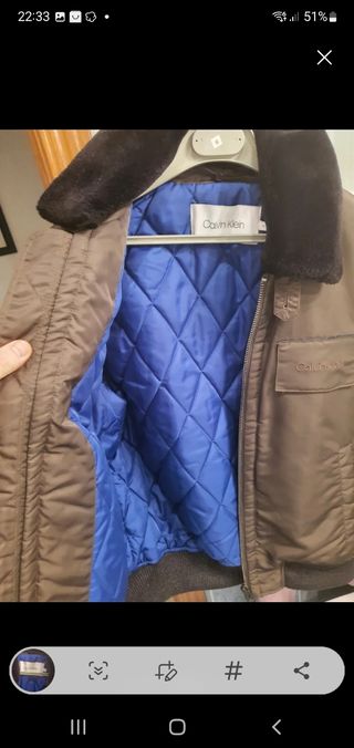 Cazadora Calvin Klein Marrón con Cuello Negro