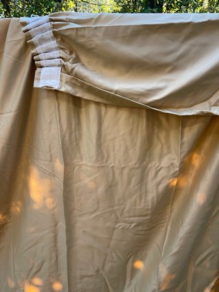 Tenda oscurante beige satinata