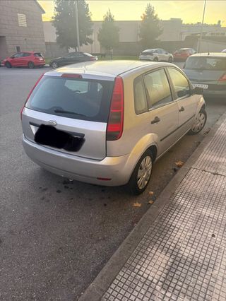 Ford Fiesta 2004