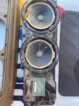Subwoofer Land Rover Discovery