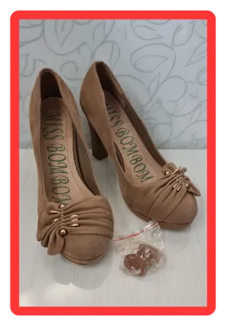 Zapatos de tacón Miss Bombom