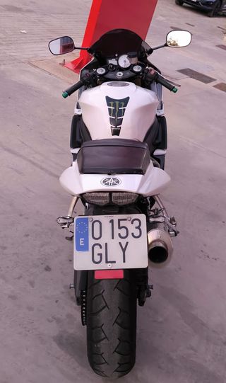 Yamaha YZF R6 600 120cv 2005 inyección!