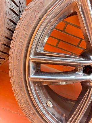 Llantas BMW 225/40R18 92V con Neumáticos año 2019