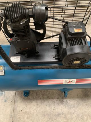 Compresor Samur 300L