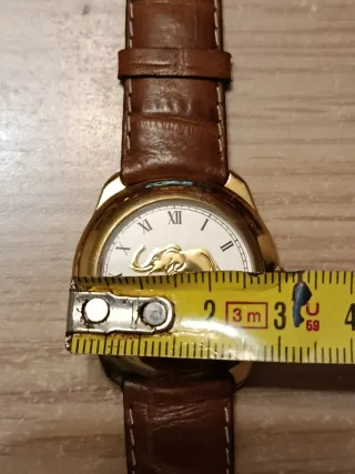 Reloj Nowley Dorado y Marrón Nuevo