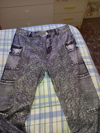 Leggings efecto vaquero talla M pero da talla.