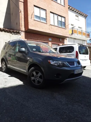 Mitsubishi Outlander 2004