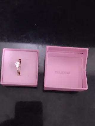 Anillo Swarovski Dorado