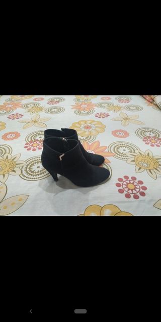 Botas Sfera Negras número 39