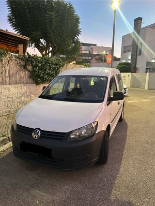 Volkswagen Caddy 2012