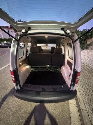 Volkswagen Caddy 2012