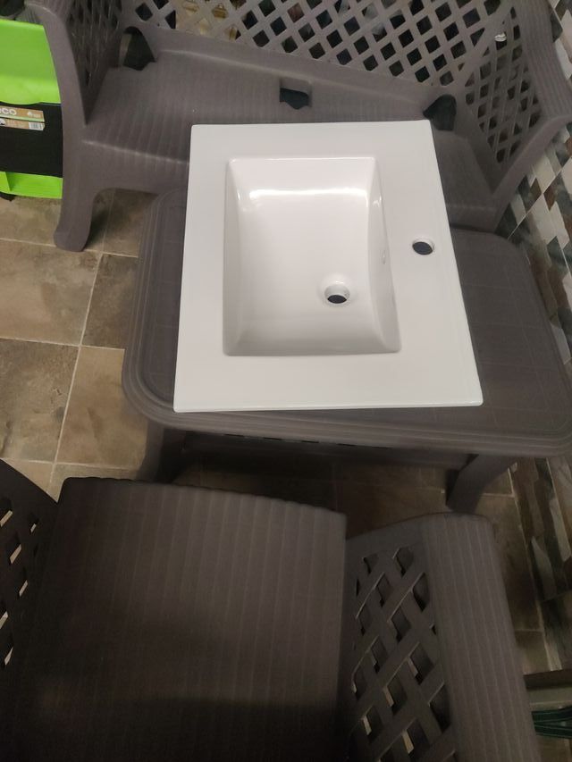 Lavabo cerámico 61x46 cm