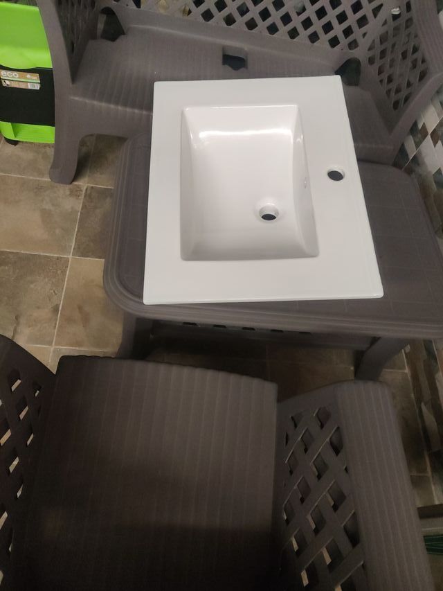 Lavabo cerámico 61x46 cm