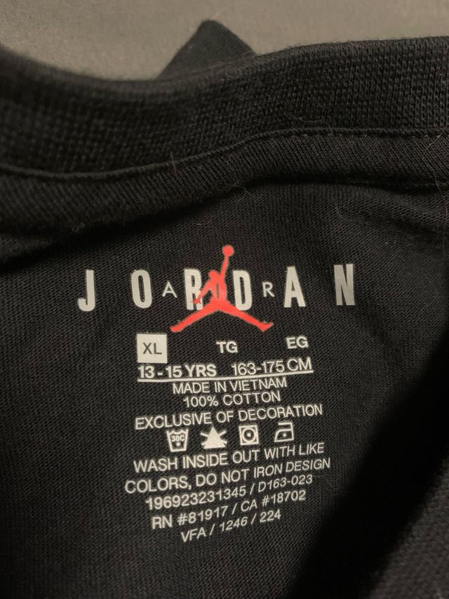 Camiseta Jordan Negra 