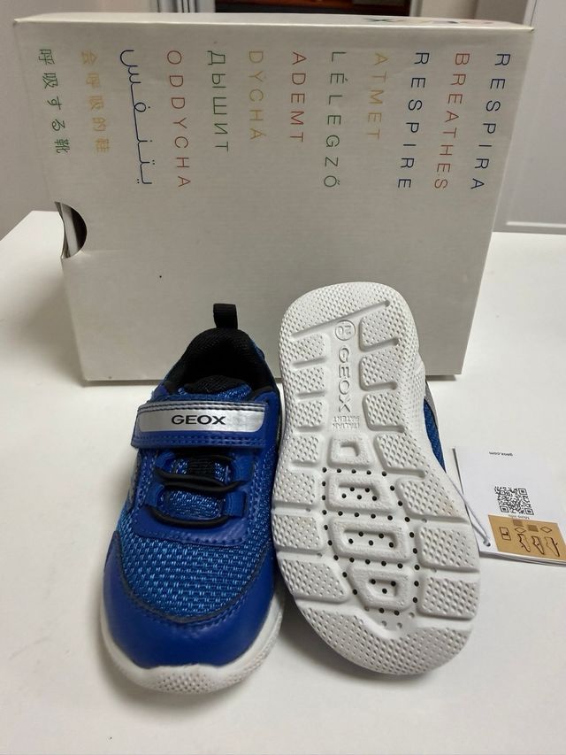 Zapatillas Geox niño azul