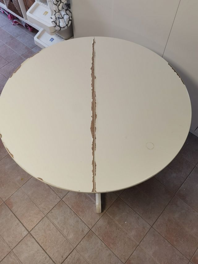 Mesa redonda extensible IKEA Blanca