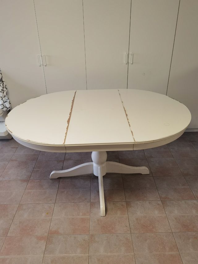 Mesa redonda extensible IKEA Blanca