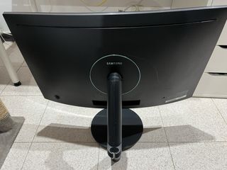 Monitor Samsung C27FG70 Curvo Gaming