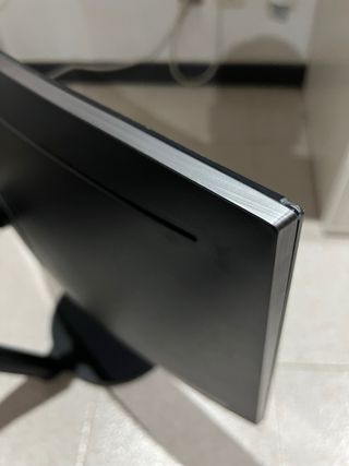 Monitor Samsung C27FG70 Curvo Gaming