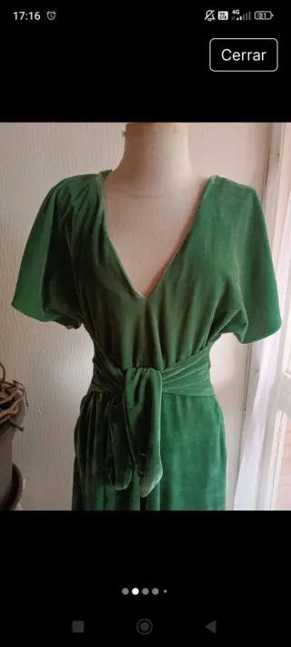 Vestido midi terciopelo verde Zara