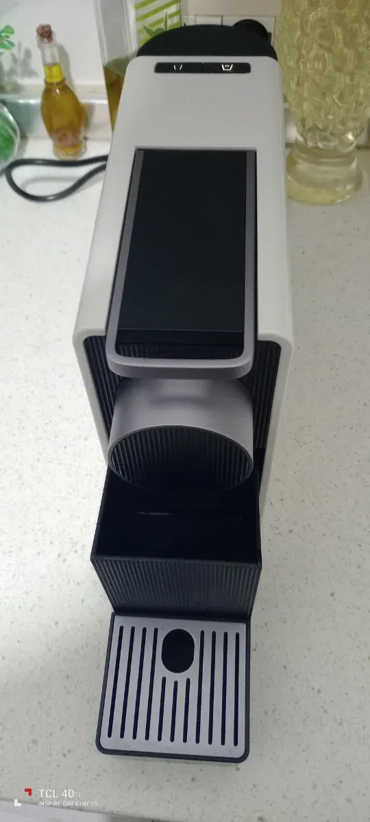 Macchina caffè espresso colore bianco 