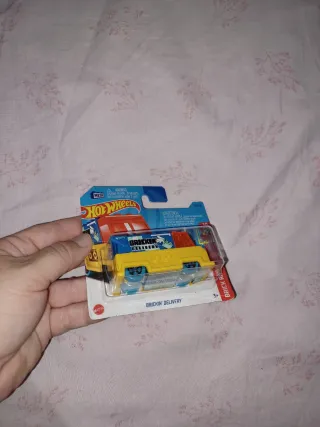 Coche Hot Wheels Bricking Delivery