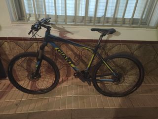 Bicicleta Giant XTC 27.5