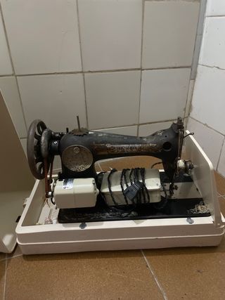 Máquina de coser antigua Singer ESCUCHO OFERTAS!!!