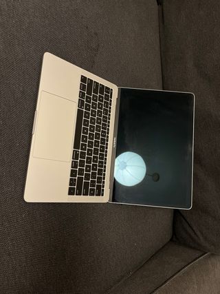 Ordenador Apple Plata/Gris Espacial