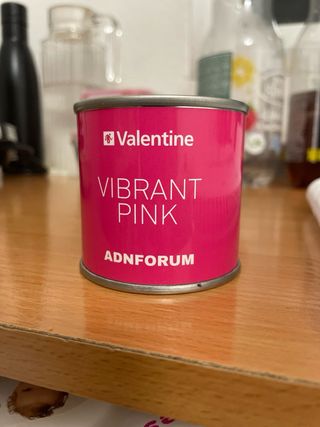 Bote de pintura fucsia Valentine Vibrant Pink