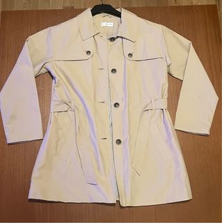 Gabardina Mango niña beige