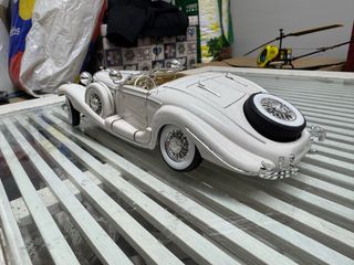 Figura Mercedes benz Blanco 500 K