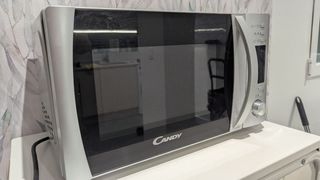 Microondas con grill - Candy COOKinAPP CMXG22DS
