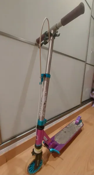 Patinete Oxelo Morado y Azul