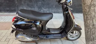 Vespa LX 125 ie 2011