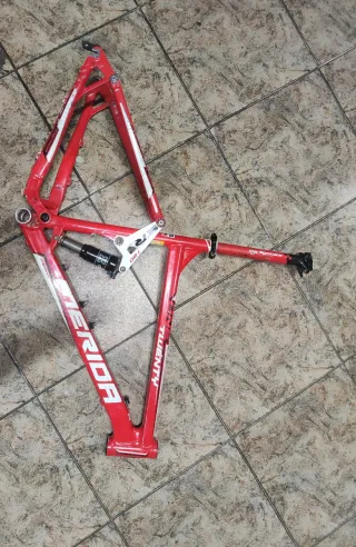 Cuadro Doble Suspensión Mérida