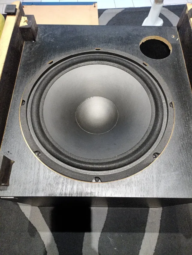 Subwoofer attivo AR